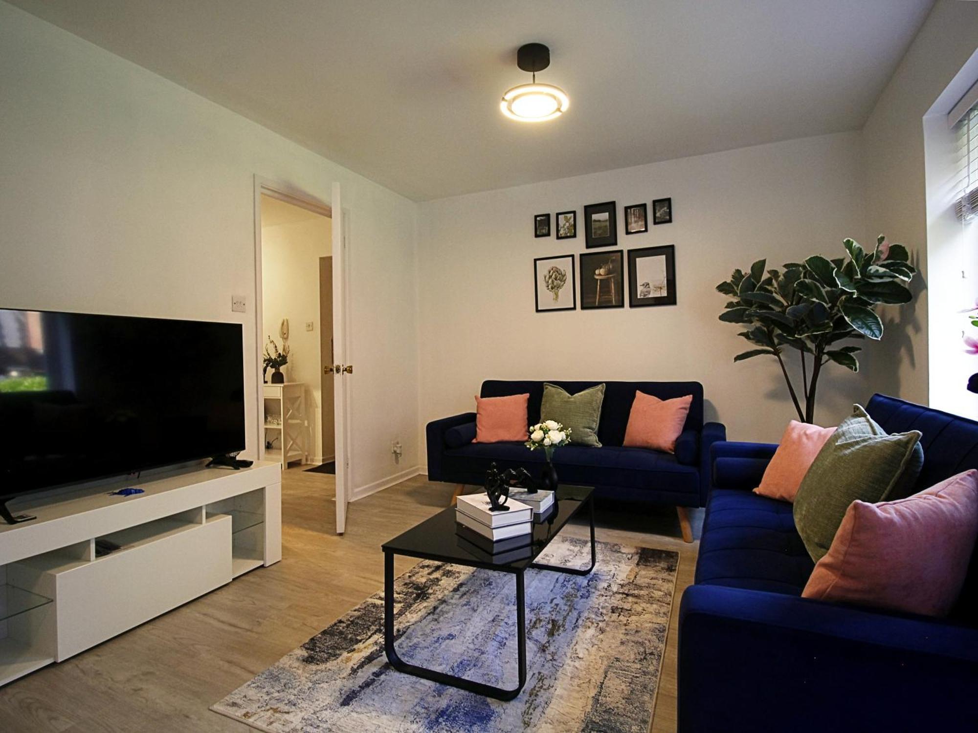 דירות רדינג 2Bdr Flat Rg1 - Free Open Parking מראה חיצוני תמונה
